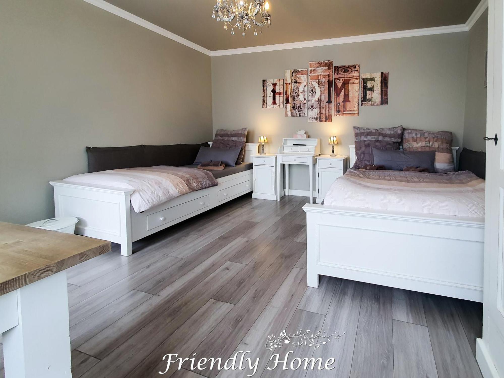 Friendly Home - Stadthaus Bornheim  Eksteriør bilde